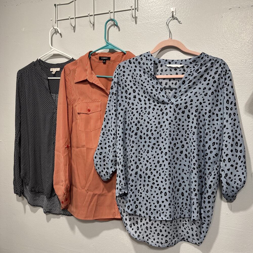 Lot of 3 Womens Blouses Roll Tab Sleeve Shirts Tops M Lush, Elementz, Lila Rose